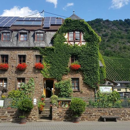 Weingut -1869- Brunnenhof Lejlighed Hatzenport Eksteriør billede